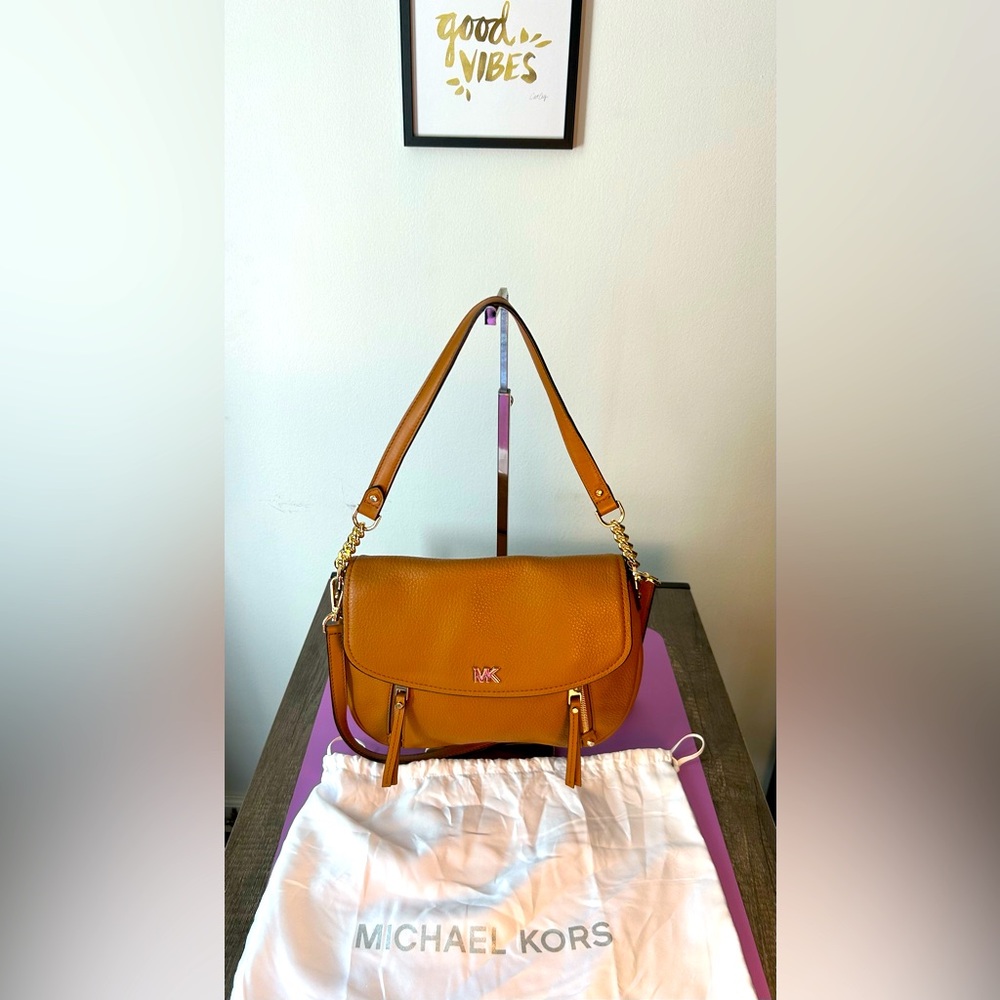 NEW-Michael Kors Pebble Leather Crossbody Shoulder